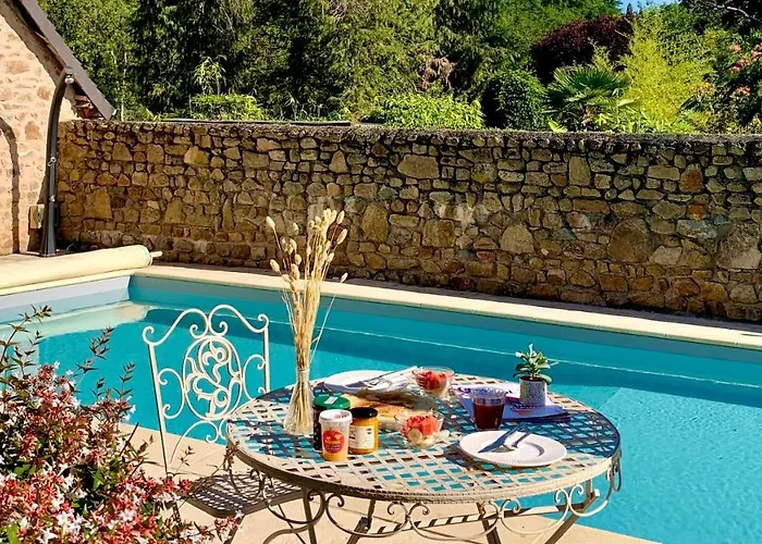 Maison La Cassine Saint-ceneri-le-gerei * Moulins-le-Carbonnel